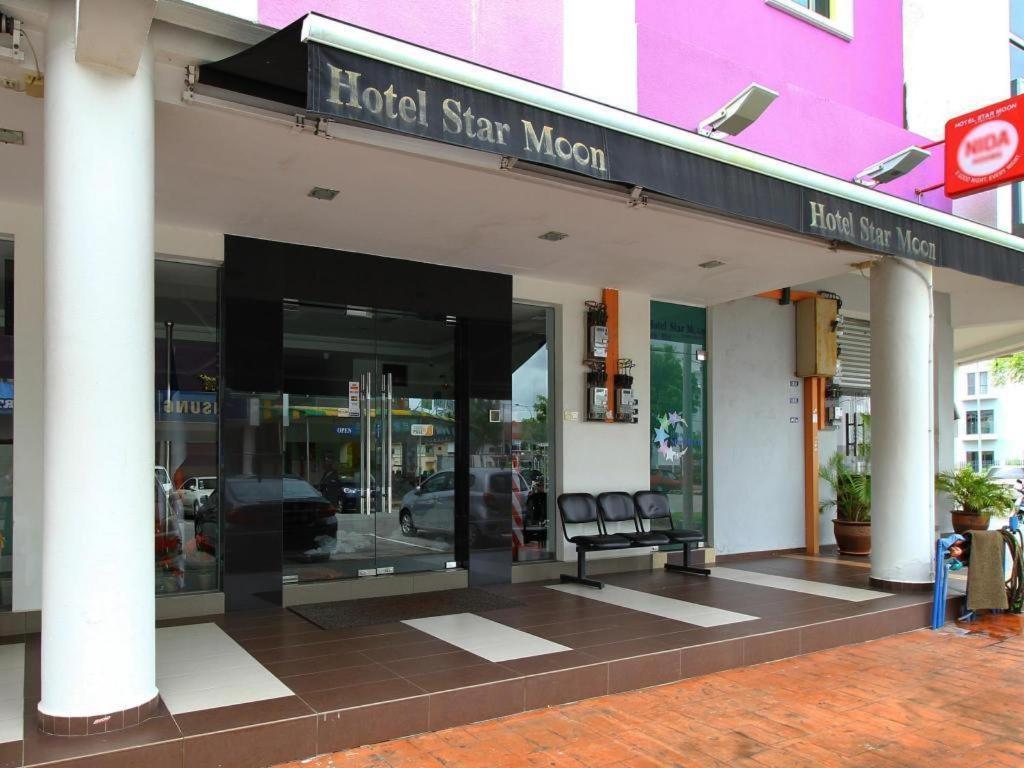 Hotel Star Moon Малакка Экстерьер фото