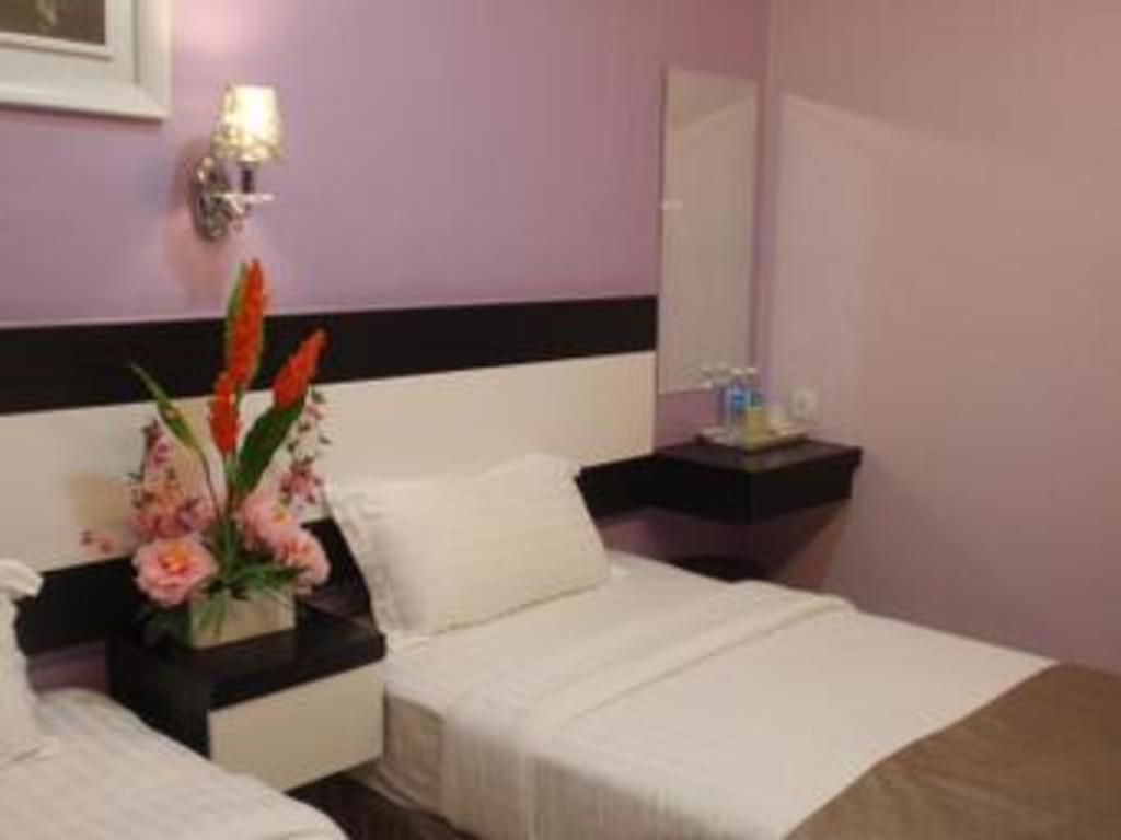 Hotel Star Moon Малакка Экстерьер фото